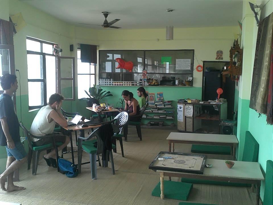 Ganga Paying Guest House Варанаси Екстериор снимка