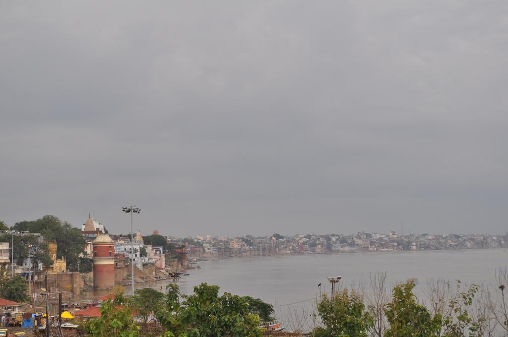 Ganga Paying Guest House Варанаси Екстериор снимка