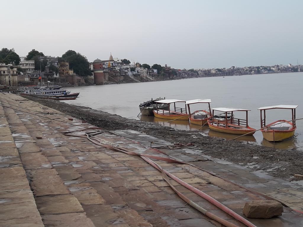 Ganga Paying Guest House Варанаси Екстериор снимка