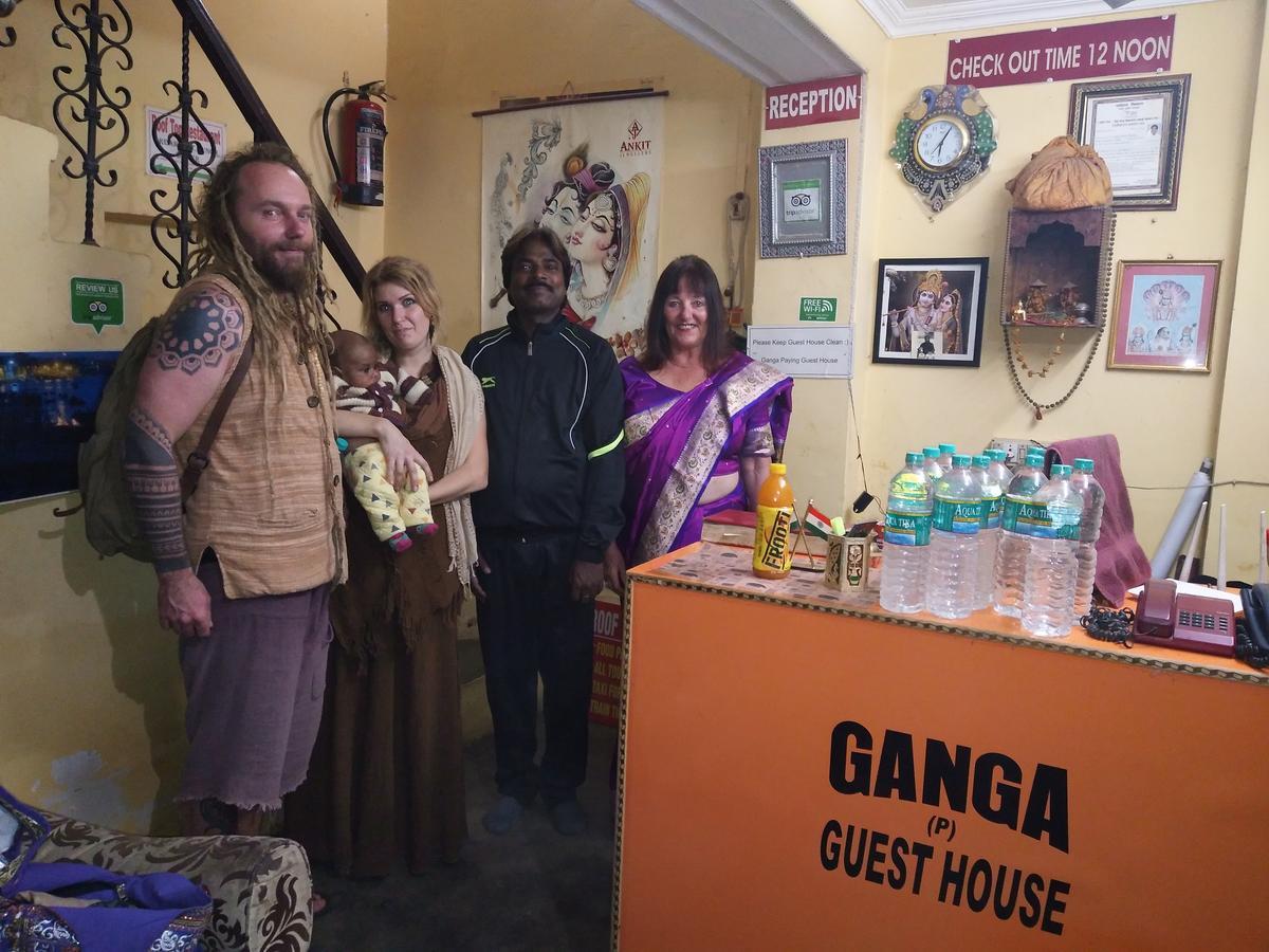 Ganga Paying Guest House Варанаси Екстериор снимка